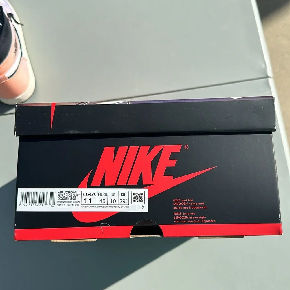 Jordan Retro 1 Skyline - Picture 6 of 7